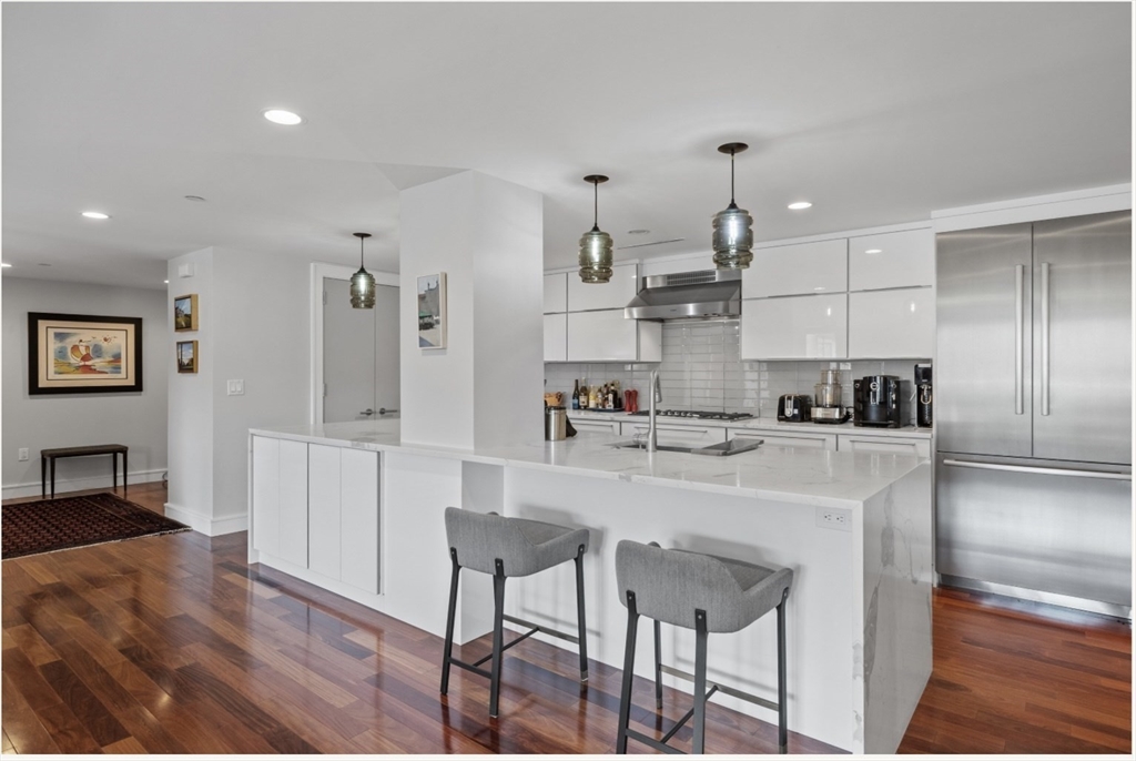 2 bed, 2 bath apartment for rent at 2 Battery Wharf Unit 2408, Waterfront — photo 13 of 19