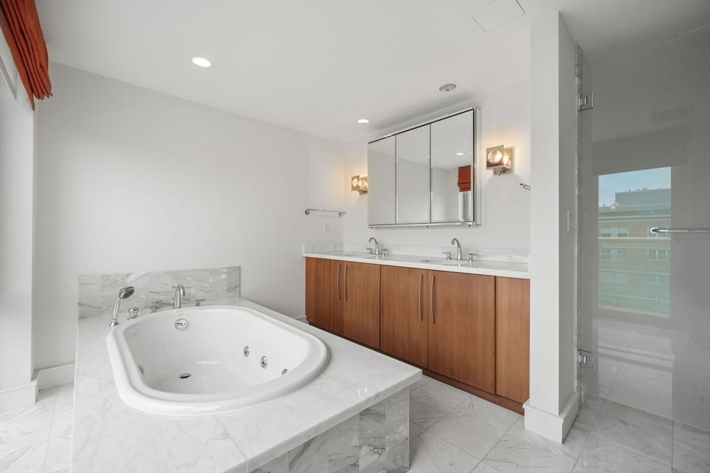 2 bed, 2 bath apartment for rent at 2 Battery Wharf Unit 2504, North End — photo 4 of 13