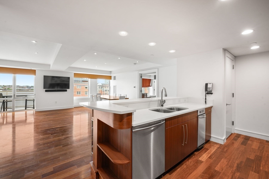 2 bed, 2 bath apartment for rent at 2 Battery Wharf Unit 2504, North End — photo 9 of 13