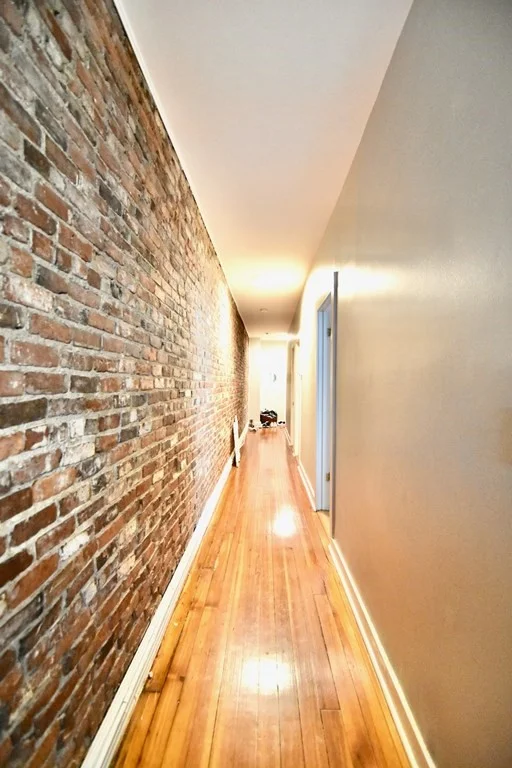 3 bed, 1 bath apartment for rent at 2 Bay St Unit 2, Dorchester — photo 17 of 20