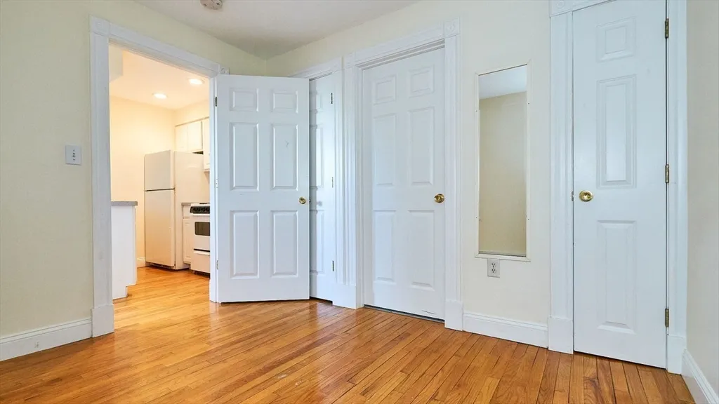 1 bed, 1 bath apartment for rent at 2 Bay State Pl Unit 1, South Boston — photo 7 of 12