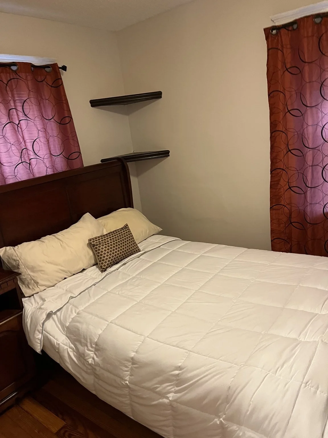 2 bed, 1 bath apartment for rent at 2 Bayard St Unit 2, Riverdale — photo 4 of 6