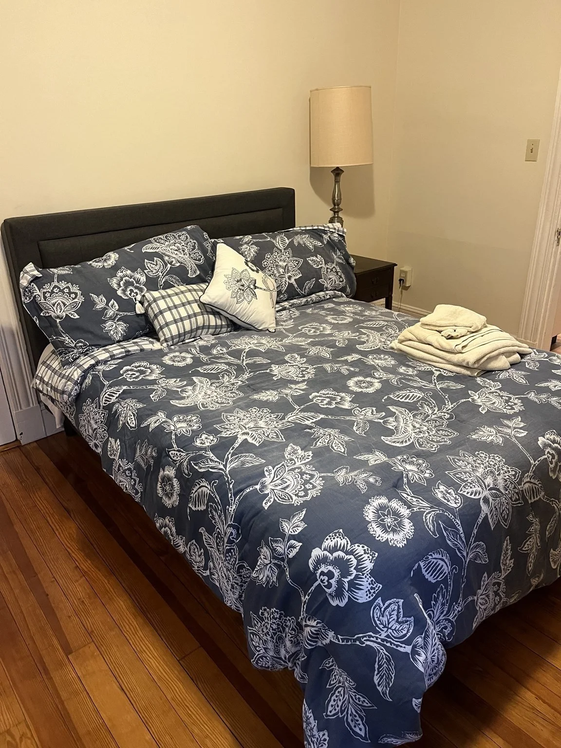 2 bed, 1 bath apartment for rent at 2 Bayard St Unit 2, Riverdale — photo 2 of 6