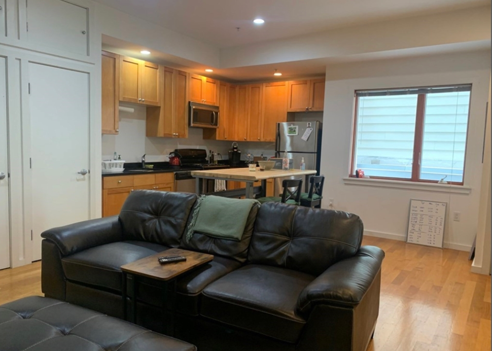 2 bed, 1 bath apartment for rent at 2 Beech St Unit 201, North Cambridge — photo 3 of 9