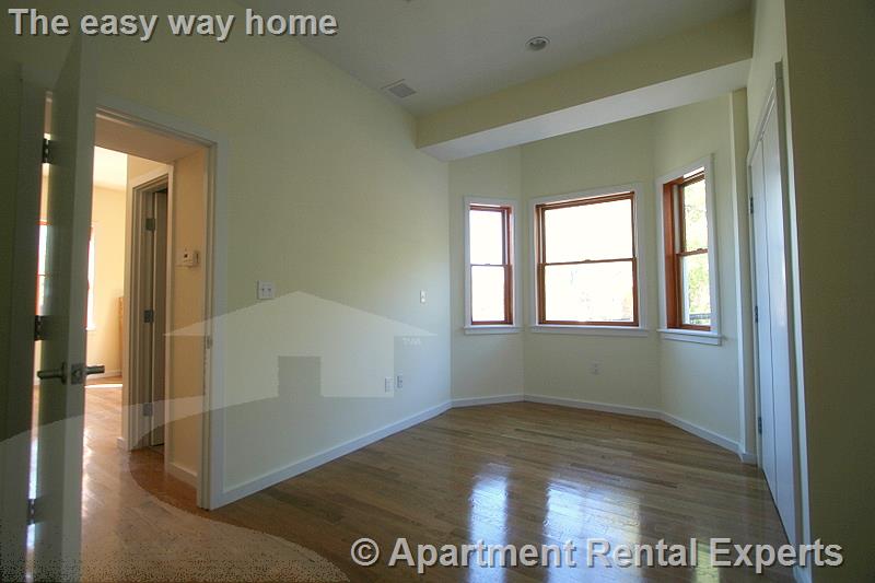 1 bed, 1 bath apartment for rent at 2 Beech St Unit 204, Porter Square — photo 2 of 6