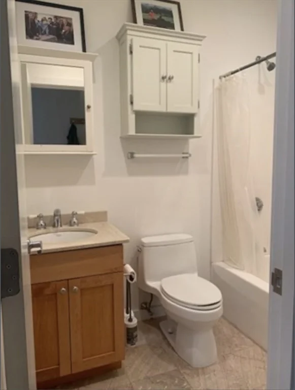2 bed, 1 bath apartment for rent at 2 Beech St Unit 301, North Cambridge — photo 5 of 5