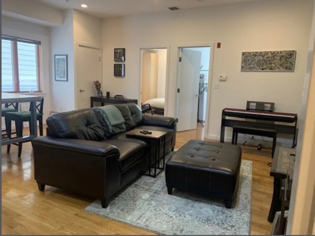2 bed, 1 bath apartment for rent at 2 Beech St Unit 301, North Cambridge — photo 2 of 5