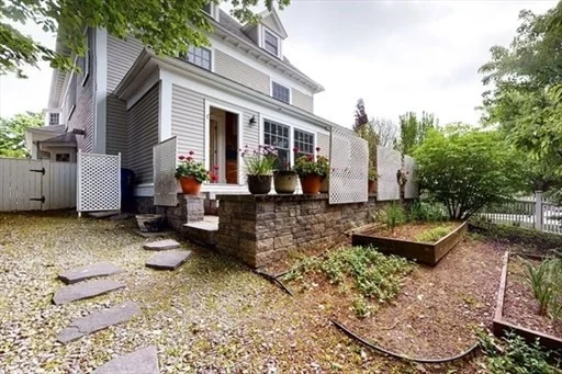 3 bed, 2 bath apartment for rent at 2 Benton Rd Unit 1, Spring Hill — photo 30 of 35