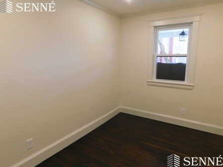 2 bed, 1 bath apartment for rent at 2 Bowdoin St Unit 1, Neighborhood Nine — photo 6 of 10