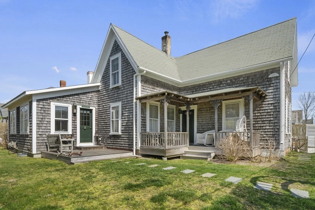 4 bed, 3 bath apartment for rent at 2 Cabot Ln, Nantucket