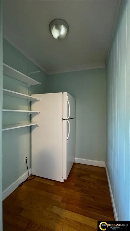 2 bed, 1 bath apartment for rent at 2 Cambridge Ter Unit 1, Cambridge — photo 3 of 18