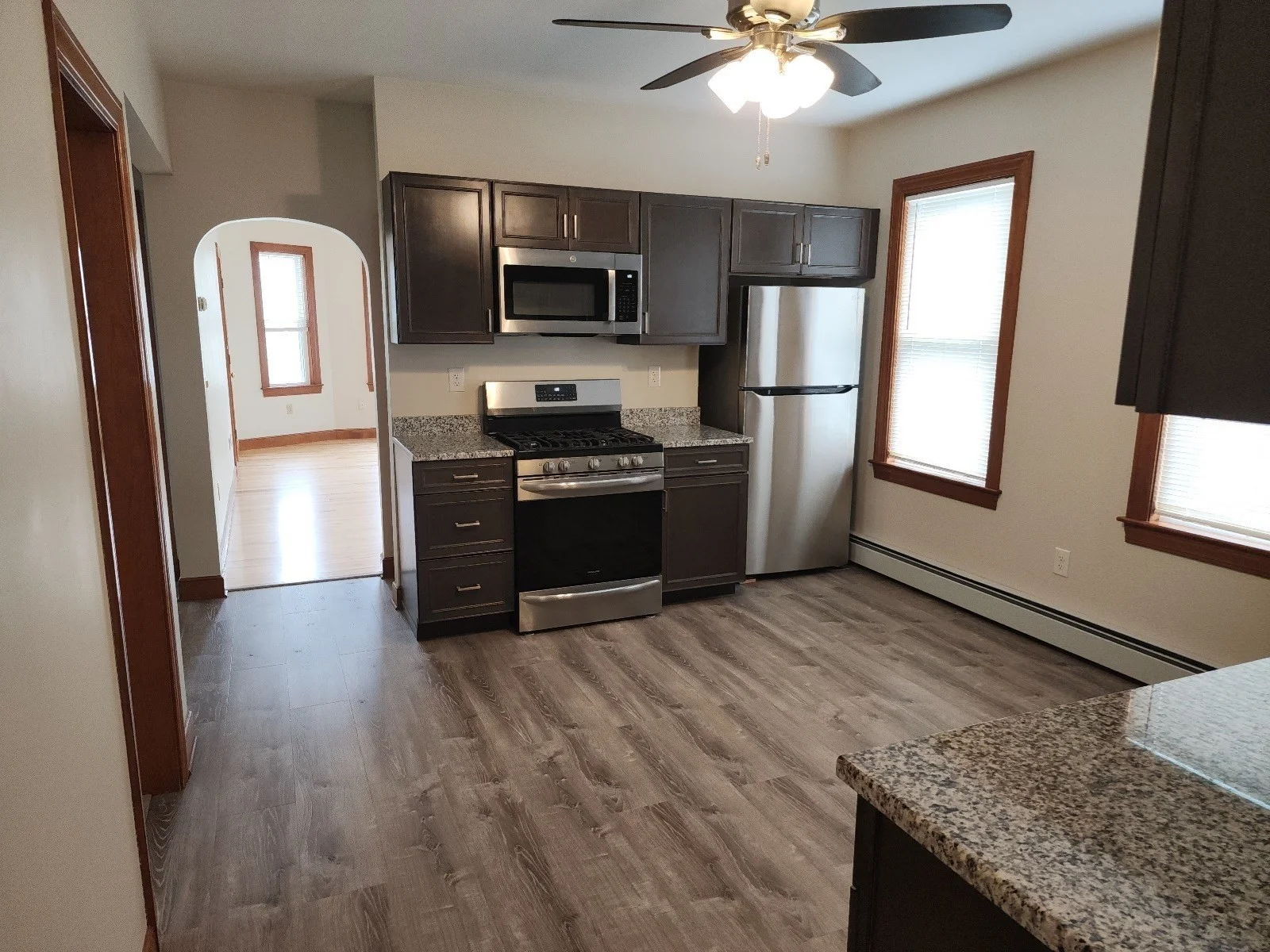 3 bed, 1 bath apartment for rent at 2 Cameron St Unit 2, Worcester — photo 2 of 11