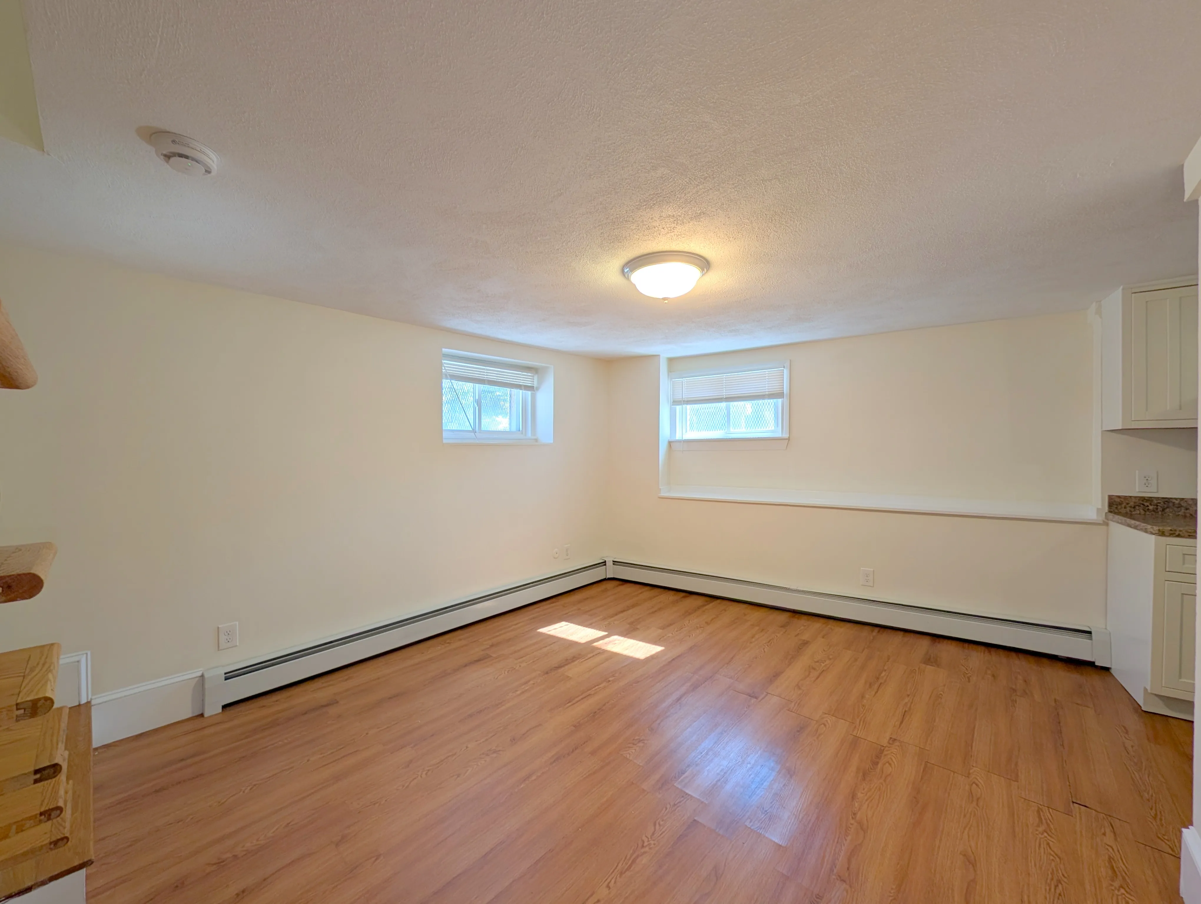 3 bed, 1.5 bath apartment for rent at 2 Central St Unit 1, Spring Hill — photo 2 of 18