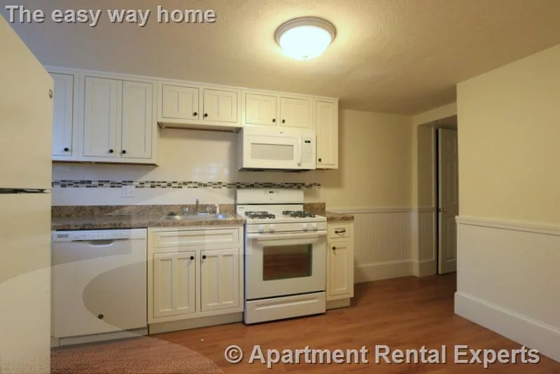 3 bed, 1 bath apartment for rent at 2 Central St Unit 1, Spring Hill — photo 17 of 20