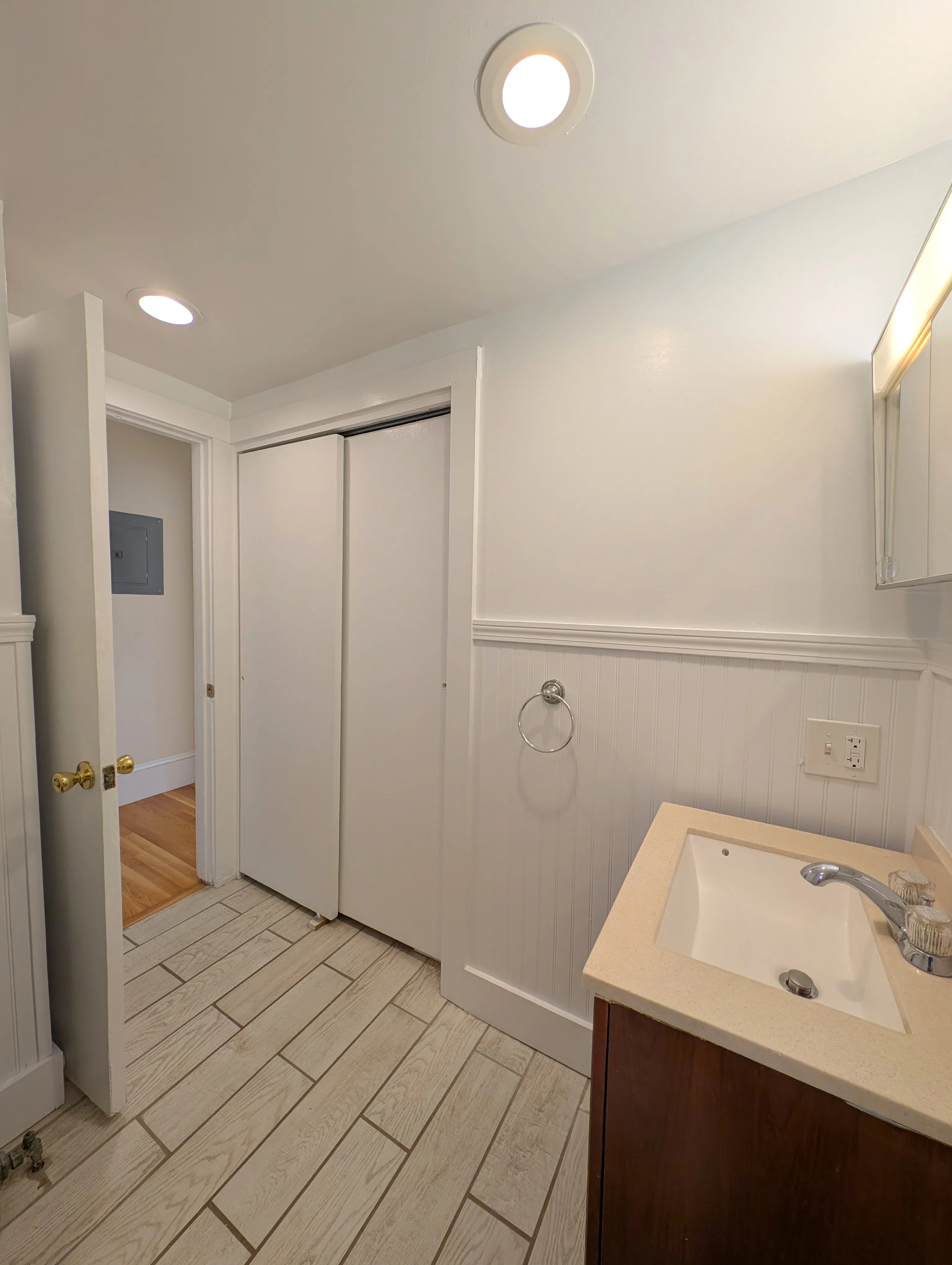 3 bed, 1.5 bath apartment for rent at 2 Central St Unit 1, Spring Hill — photo 16 of 18