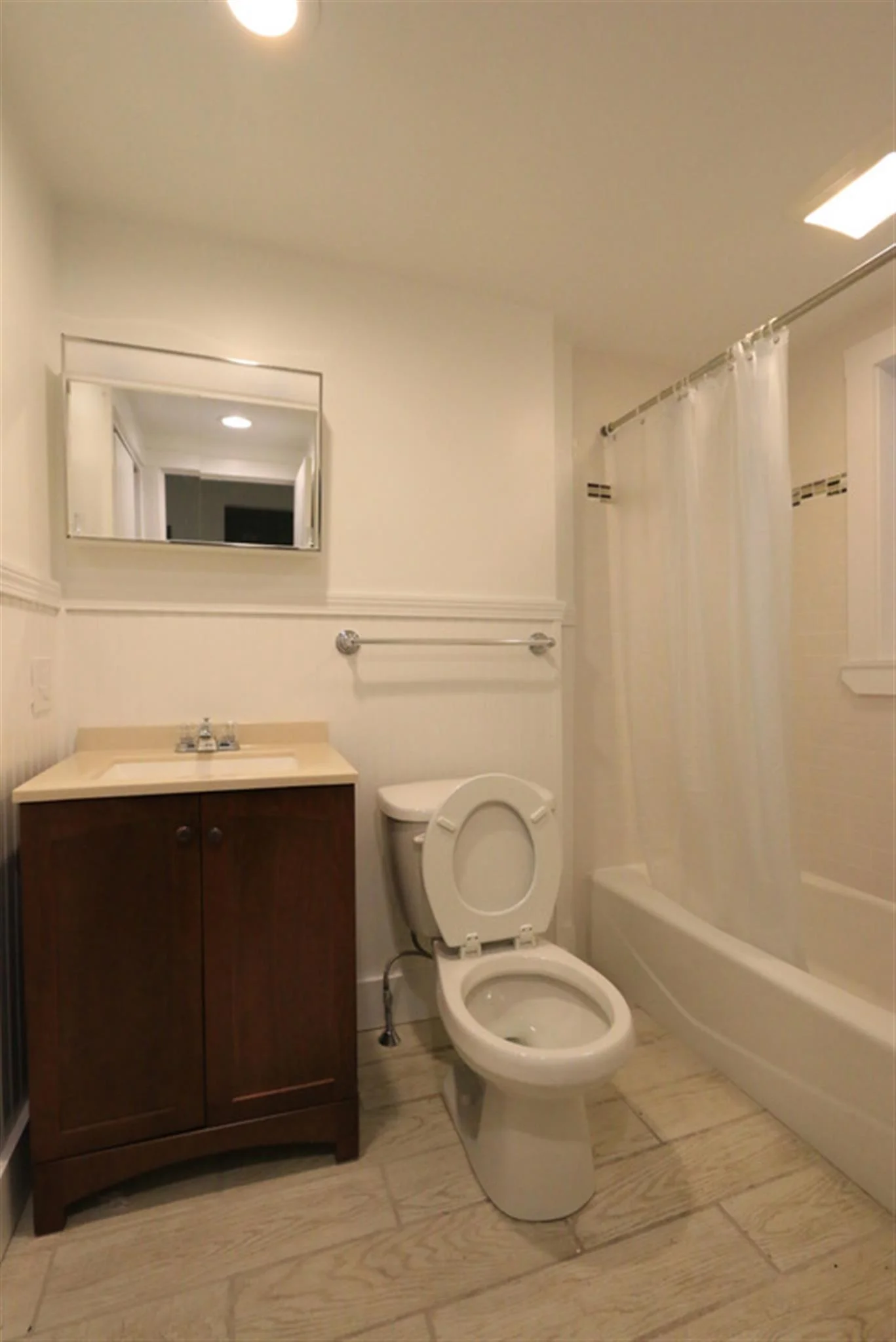 3 bed, 1.5 bath apartment for rent at 2 Central St Unit 1, Spring Hill — photo 11 of 19