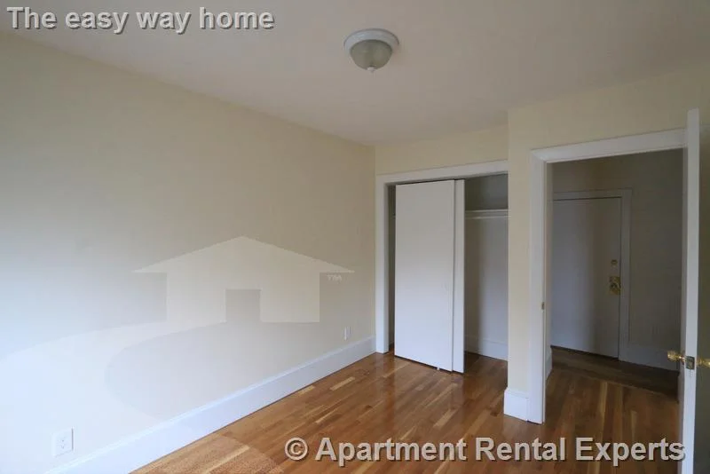3 bed, 1 bath apartment for rent at 2 Central St Unit 1, Spring Hill — photo 9 of 20
