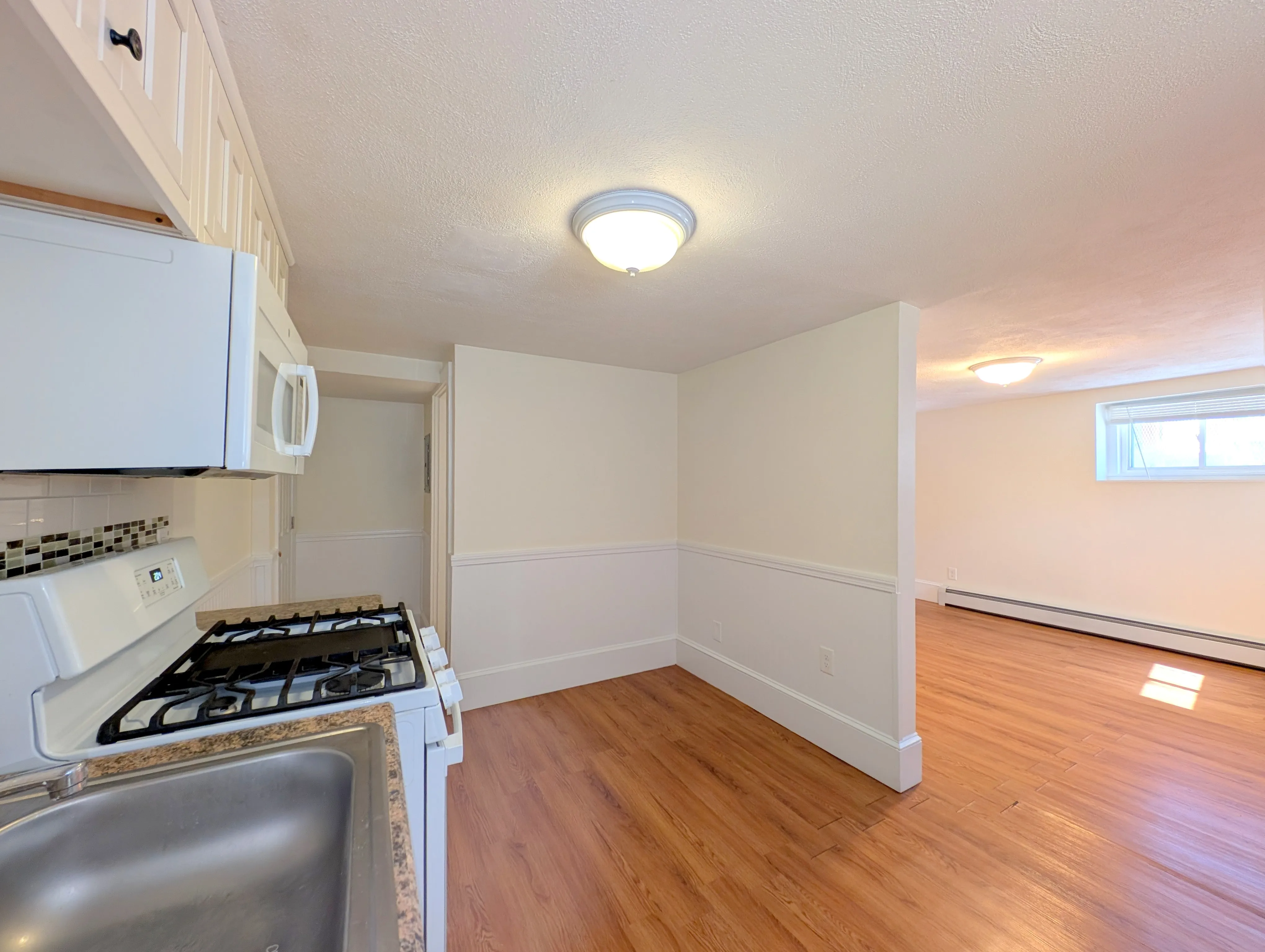 3 bed, 1.5 bath apartment for rent at 2 Central St Unit 1, Spring Hill — photo 6 of 18