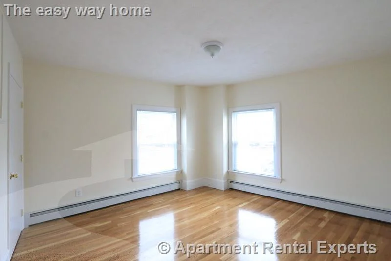 3 bed, 1 bath apartment for rent at 2 Central St Unit 1, Spring Hill — photo 11 of 20