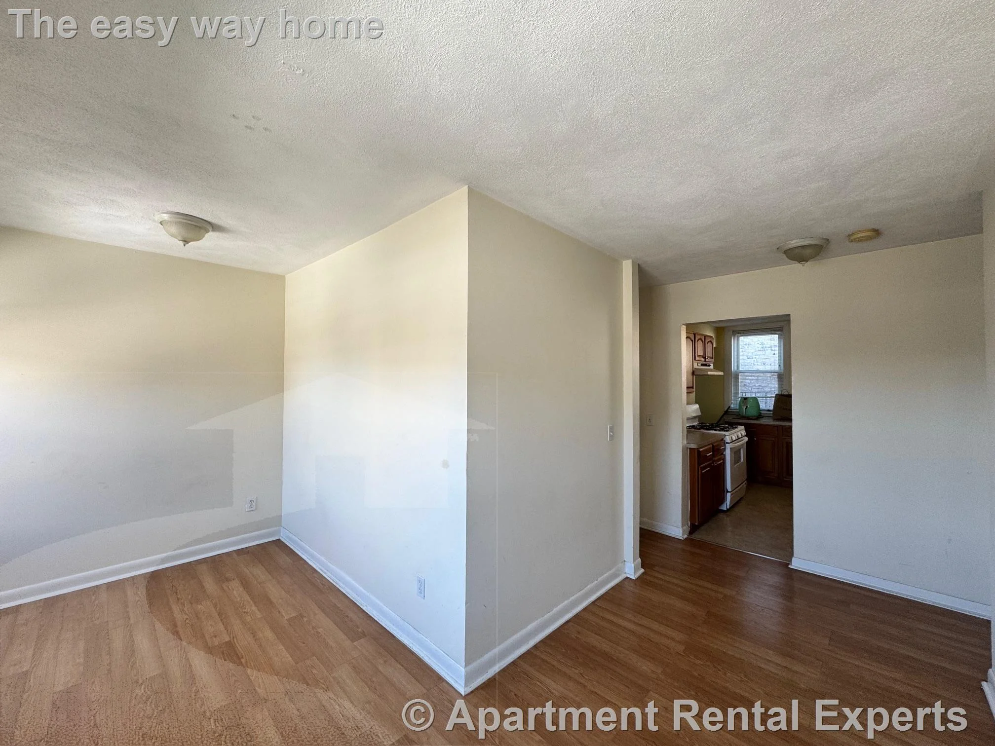 2 bed, 1 bath apartment for rent at 2 Central St Unit 6, Spring Hill — photo 4 of 10