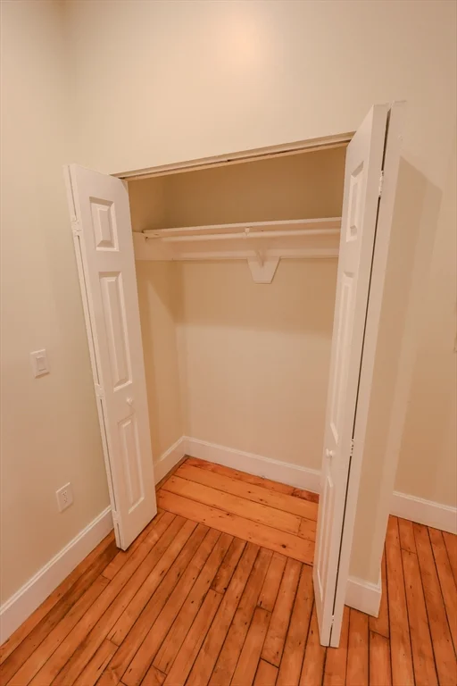 2 bed, 1 bath apartment for rent at 2 Centre Street Ter Unit 2, Roxbury — photo 5 of 11
