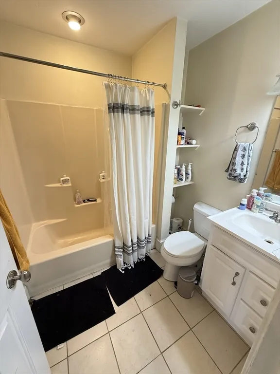2 bed, 1 bath apartment for rent at 2 Centre Street Ter Unit 9, Roxbury — photo 9 of 9