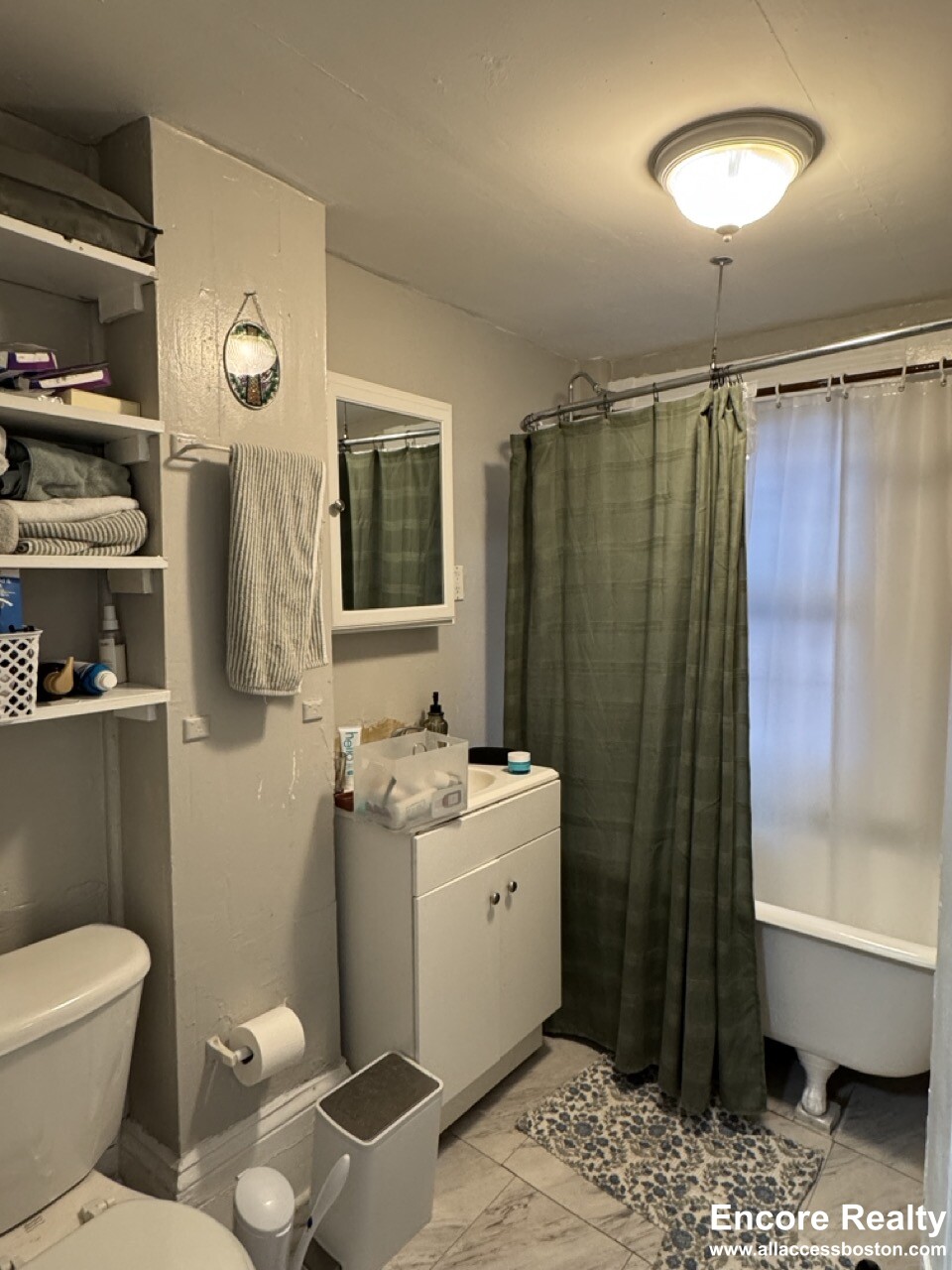 2 bed, 1 bath apartment for rent at 2 Champney Pl Unit 3, Beacon Hill — photo 7 of 19