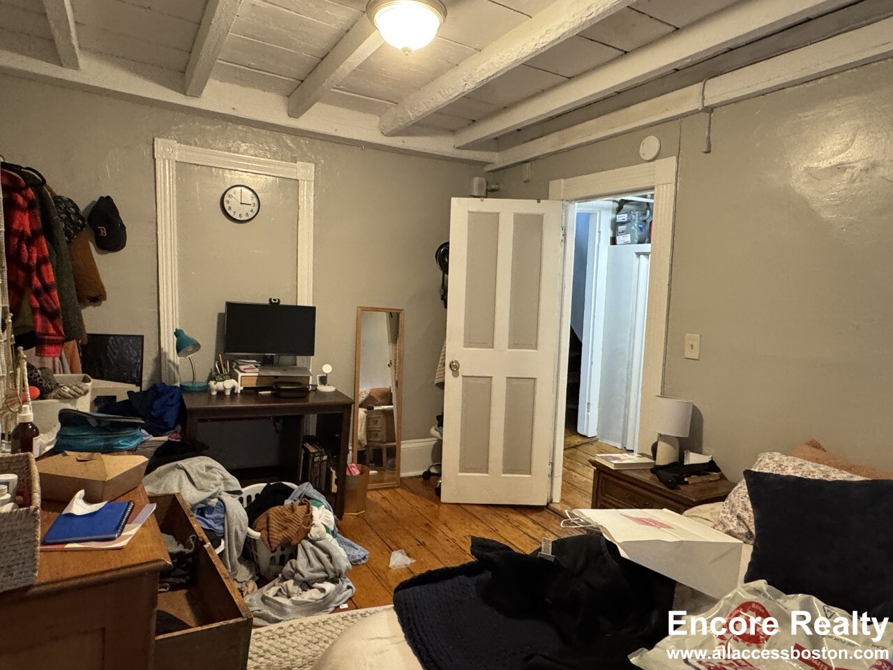 2 bed, 1 bath apartment for rent at 2 Champney Pl Unit 3, Beacon Hill — photo 10 of 19