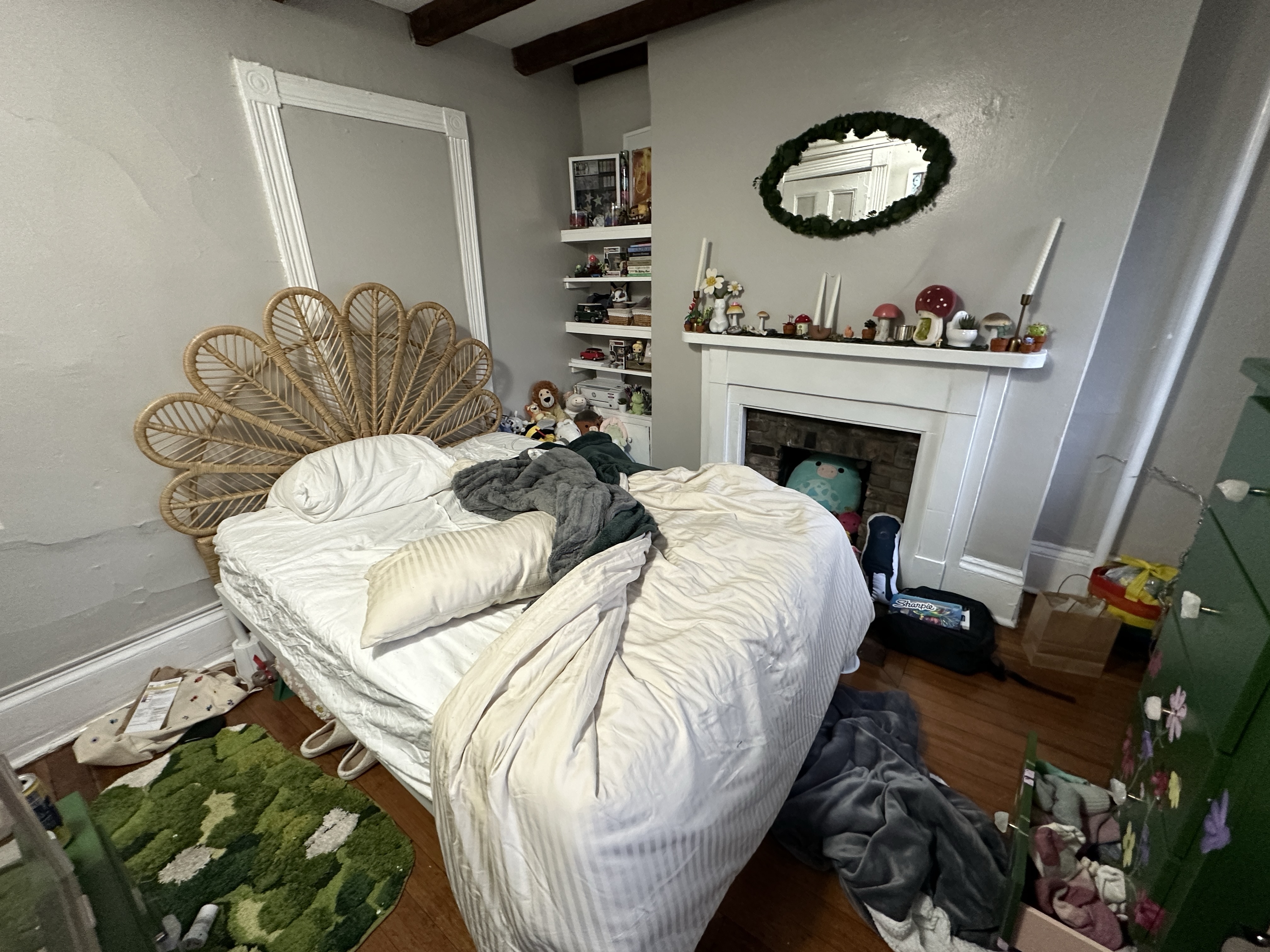 2 bed, 1 bath apartment for rent at 2 Champney Pl Unit 3-CF, Beacon Hill — photo 7 of 13