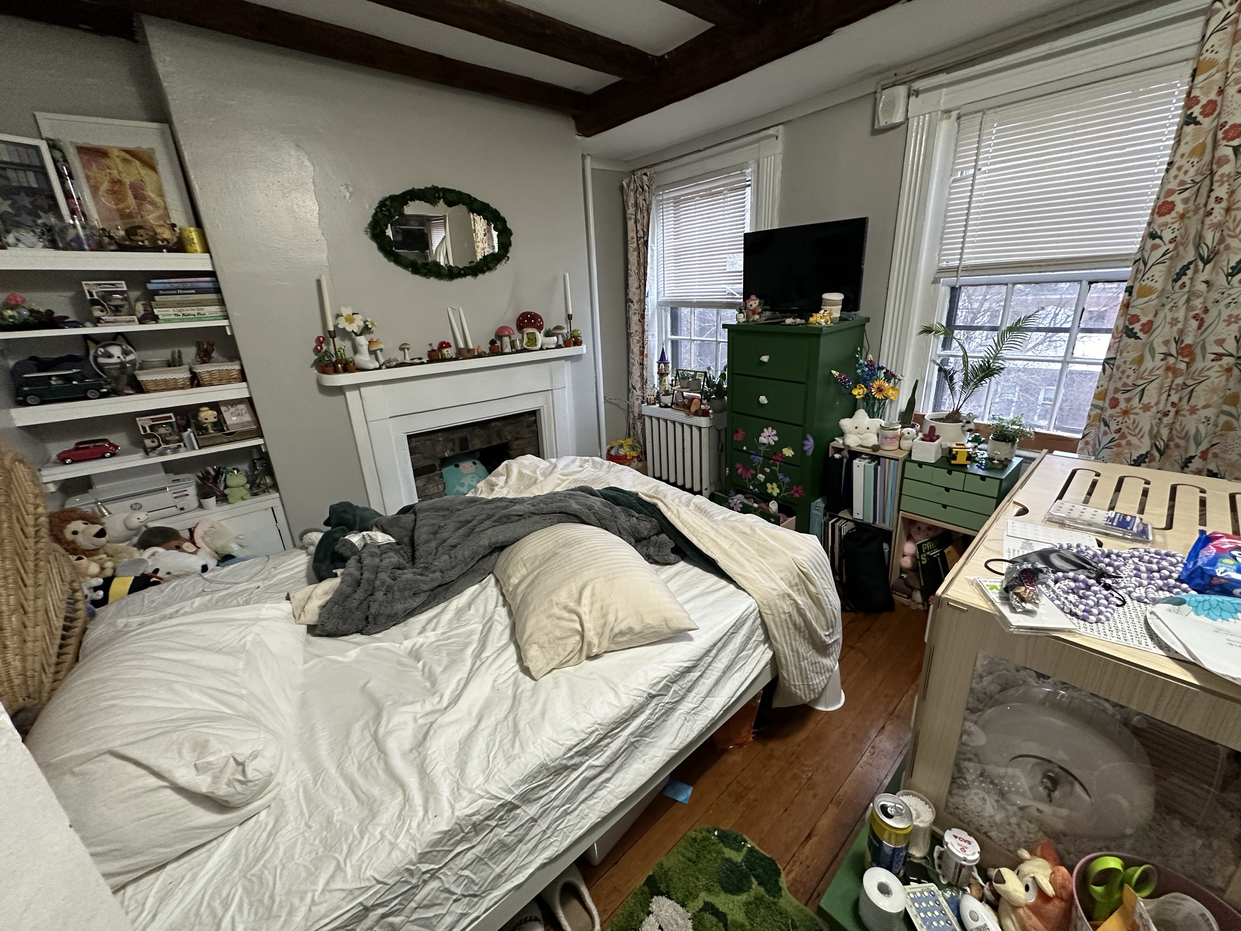 2 bed, 1 bath apartment for rent at 2 Champney Pl Unit 3-CF, Beacon Hill — photo 6 of 13
