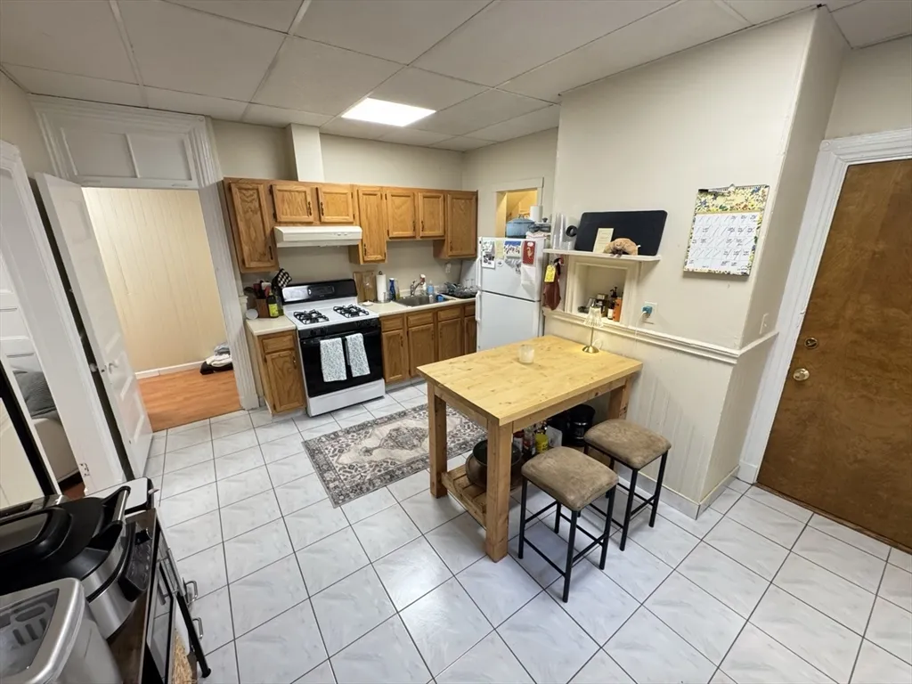 1 bed, 1 bath apartment for rent at 2 Champney St Unit 1, Brighton — photo 6 of 9