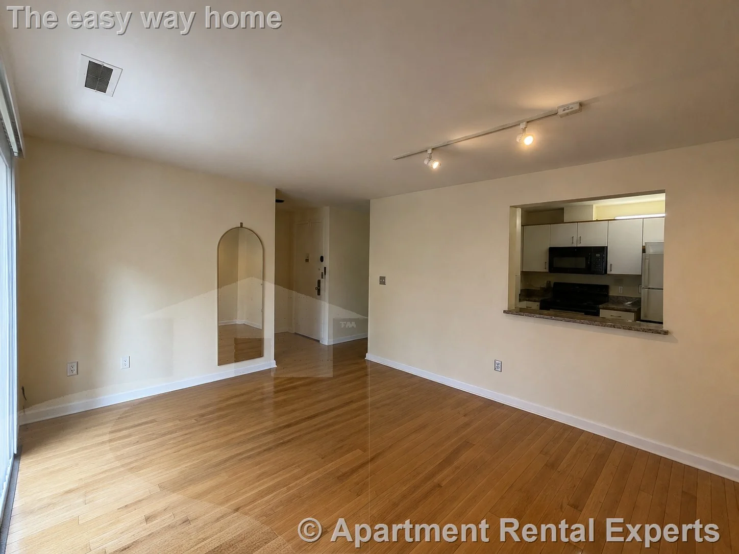 2 bed, 1 bath apartment for rent at 2 Chestnut St Unit 24, Cambridgeport — photo 4 of 11