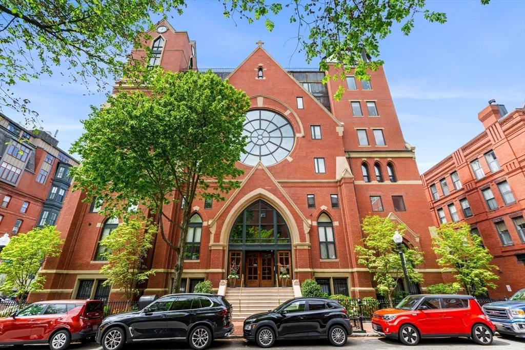 2 bed, 2 bath apartment for rent at 2 Clarendon St Unit 102, South End — photo 22 of 22