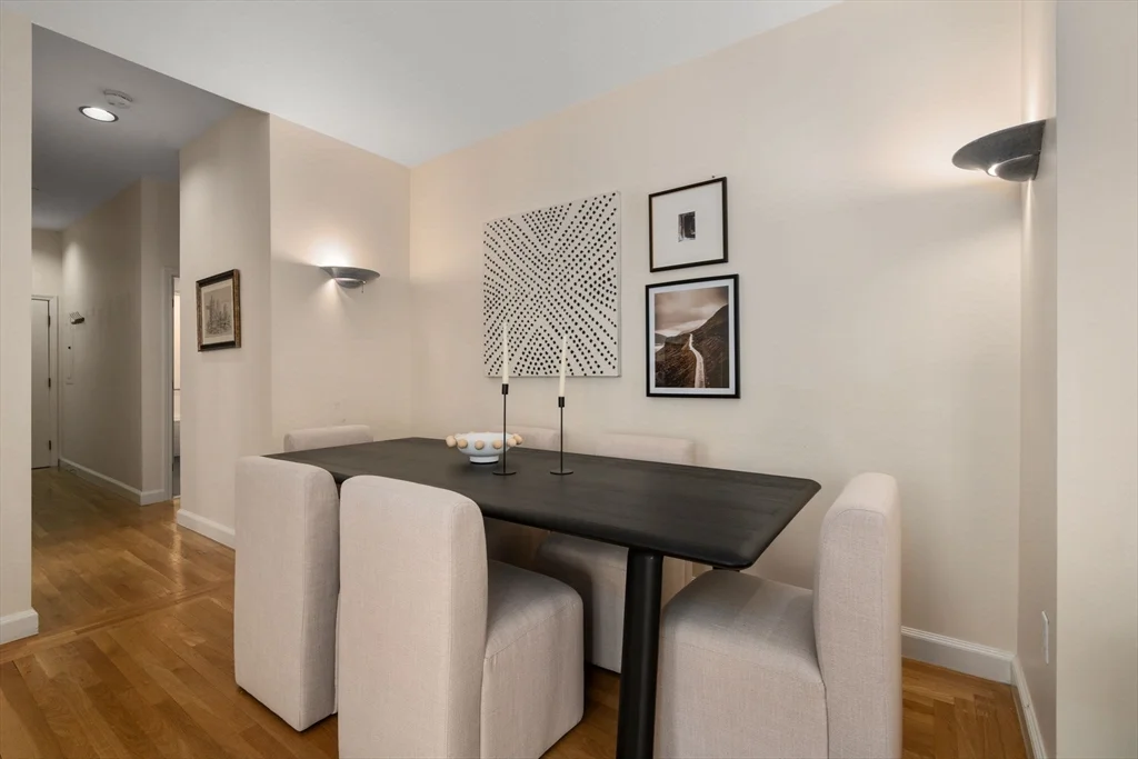 1 bed, 1 bath apartment for rent at 2 Clarendon St Unit 302, South End — photo 13 of 35