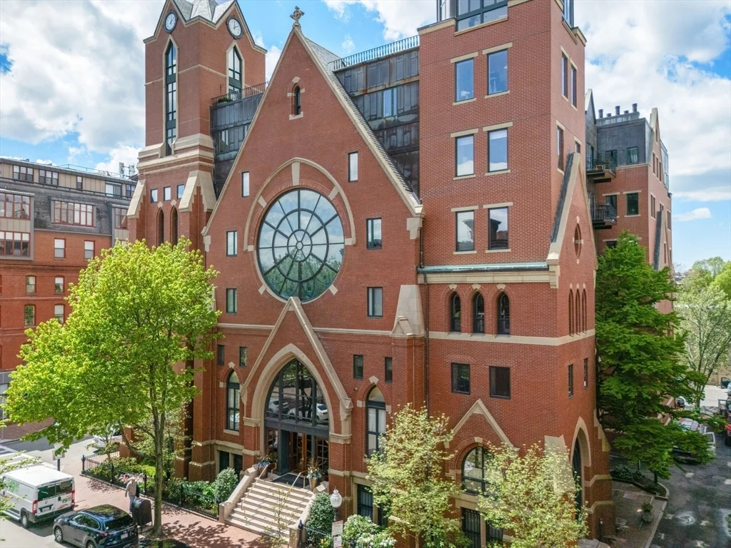 1 bed, 1 bath apartment for rent at 2 Clarendon St Unit 302, South End — photo 30 of 35