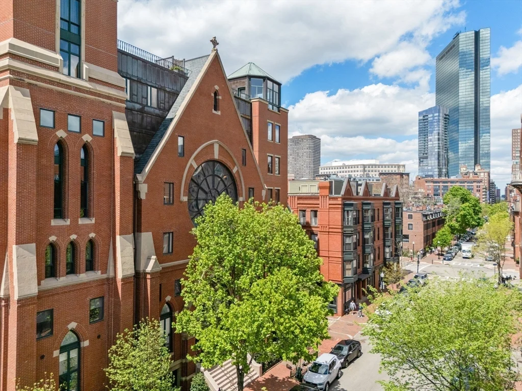 1 bed, 1 bath apartment for rent at 2 Clarendon St Unit 302, South End — photo 32 of 35
