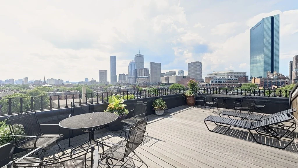 1 bed, 1 bath apartment for rent at 2 Clarendon St Unit 606, South End — photo 1 of 14