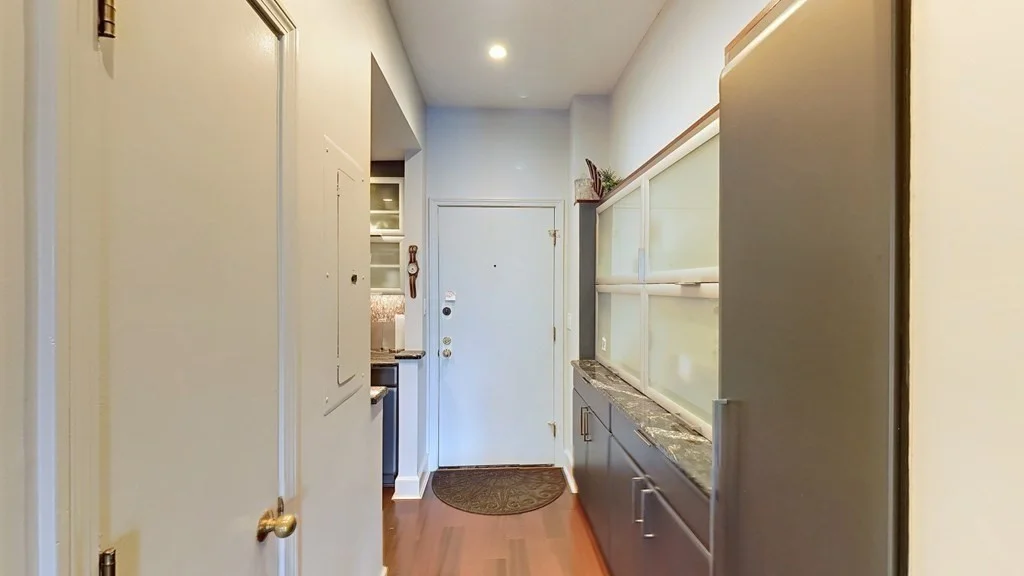 1 bed, 1 bath apartment for rent at 2 Clarendon Unit 606A, Back Bay — photo 10 of 15