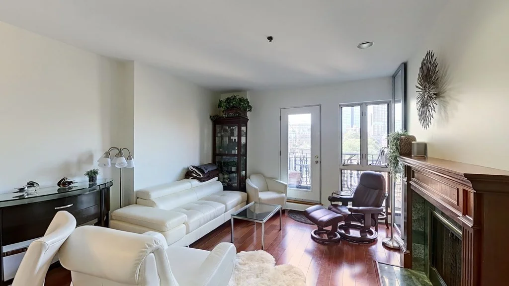 1 bed, 1 bath apartment for rent at 2 Clarendon Unit 606A, Back Bay — photo 5 of 15