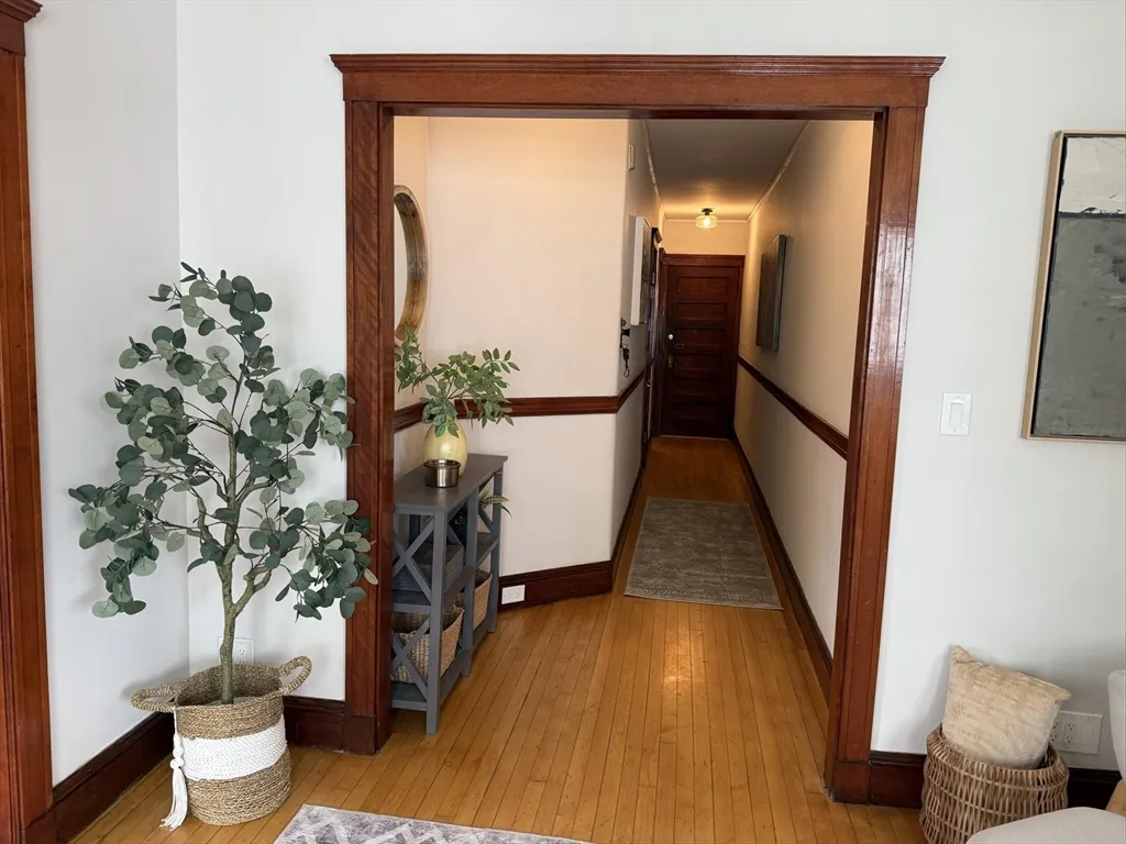 2 bed, 1 bath apartment for rent at 2 Clinton St Unit 37, Mid-Cambridge — photo 2 of 8