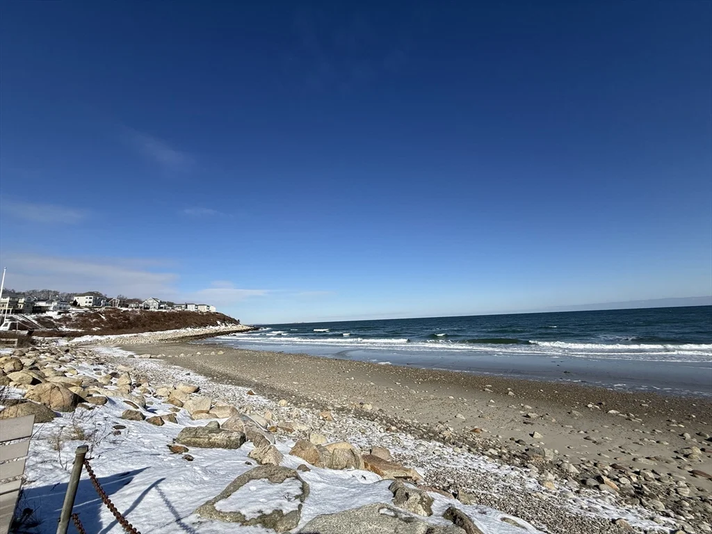 2 bed, 1 bath apartment for rent at 2 Cochituate Rd, Priscilla Beach — photo 18 of 19