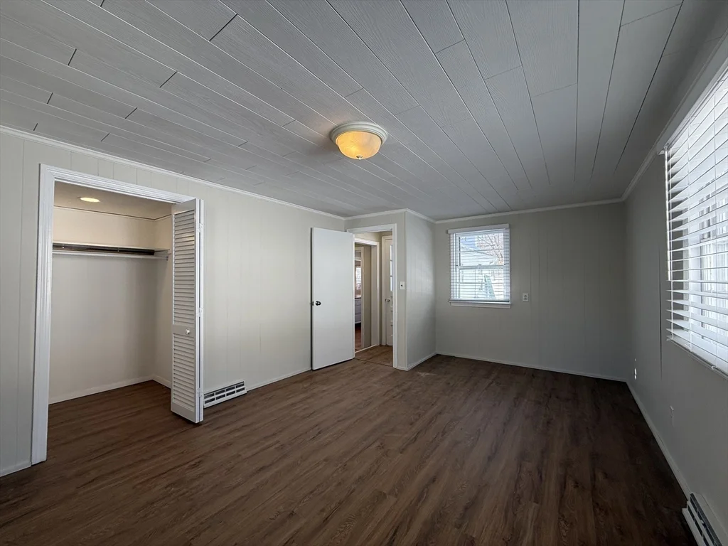 2 bed, 1 bath apartment for rent at 2 Cochituate Rd, Priscilla Beach — photo 14 of 19