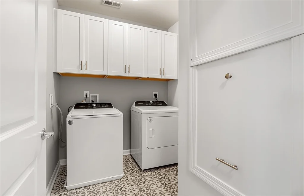 1 bed, 1 bath apartment for rent at 2 Codman Way Unit 105, Westborough — photo 10 of 17
