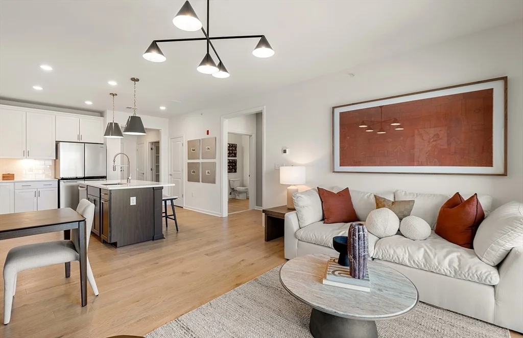 1 bed, 1 bath apartment for rent at 2 Codman Way Unit 105, Westborough — photo 4 of 17