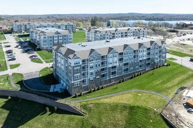 1 bed, 1 bath apartment for rent at 2 Codman Way Unit 302, Westborough — photo 2 of 20