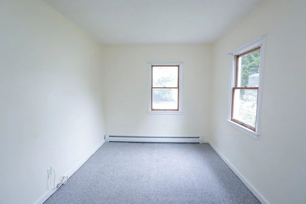 4 bed, 1 bath apartment for rent at 2 Colony Rd, Woburn — photo 21 of 29