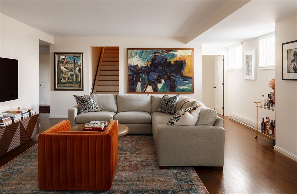 3 bed, 3 bath apartment for rent at 2 Commonwealth Ave Unit 8G, Back Bay — photo 5 of 10