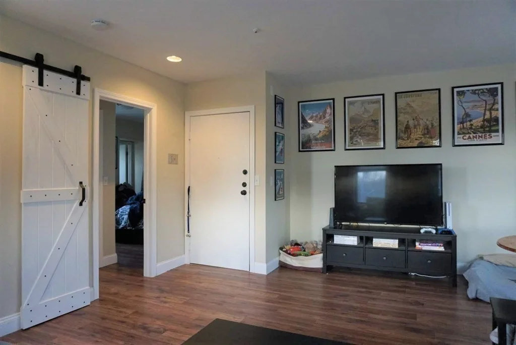1 bed, 1 bath apartment for rent at 2 Cypress Rd Unit 205, Brighton — photo 2 of 9