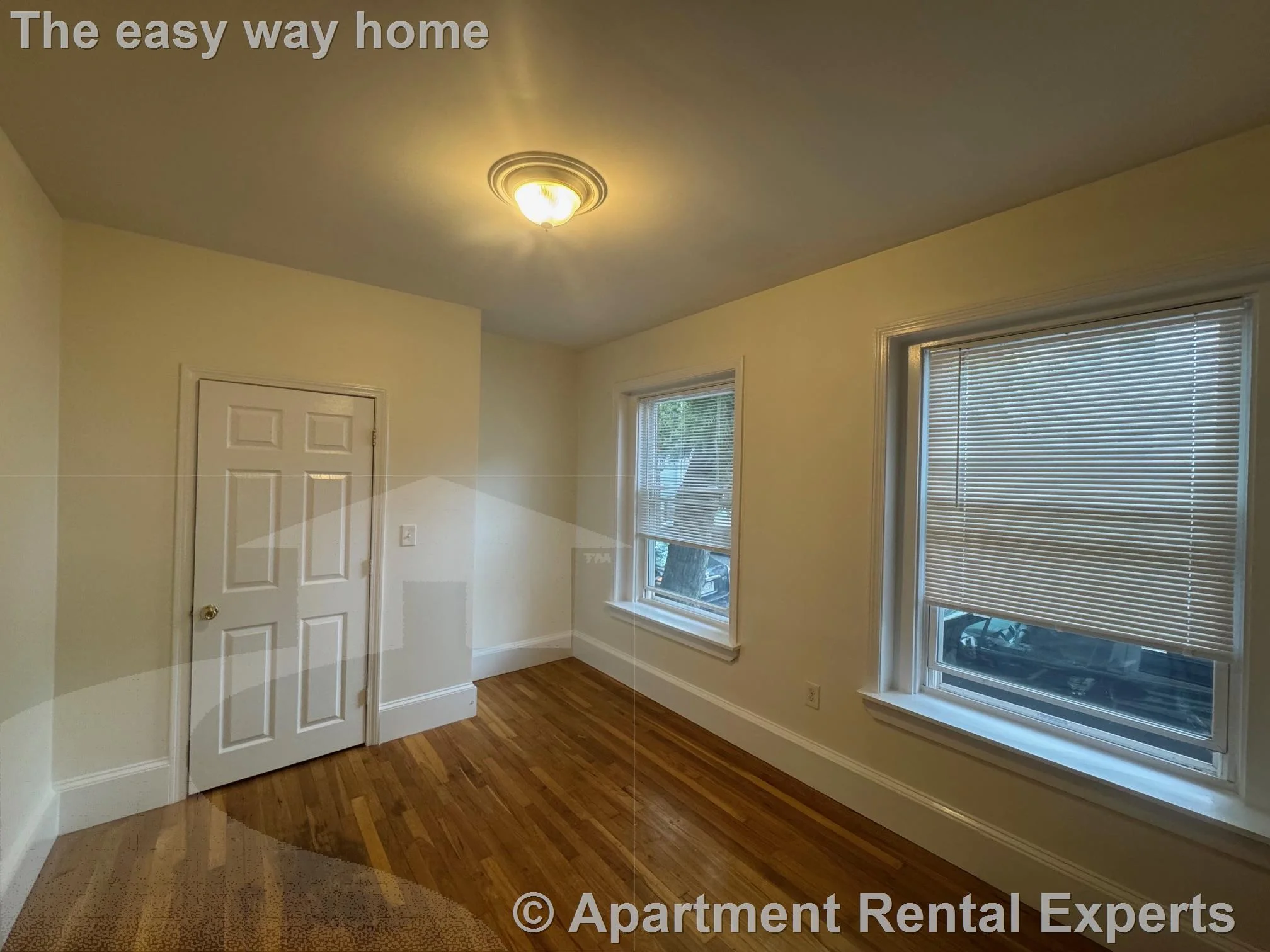 2 bed, 1 bath apartment for rent at 2 Cypress St Unit 2, Spring Hill — photo 2 of 10
