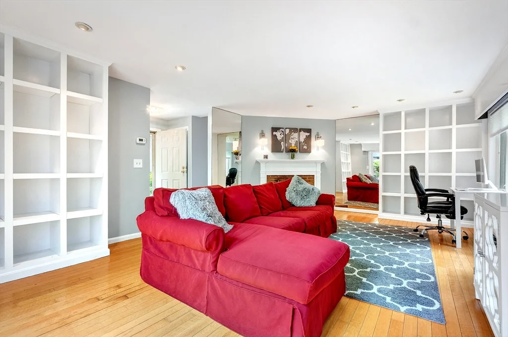 3 bed, 2 bath apartment for rent at 2 Daybreak Unit 2, Wayland — photo 5 of 10